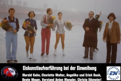 18 Eiskunstlaufvorführung zur Einweihung